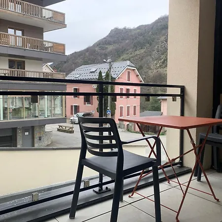 Apartment Moderne A Brides-les-bains, 4 Pers, Parking Couvert Inclus - Fr-1-512-279 *